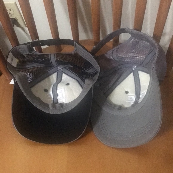 NWT REEL Legends Snap back Fishing Caps. Colors available: 1- black and 1- gray. - Picture 3 of 8